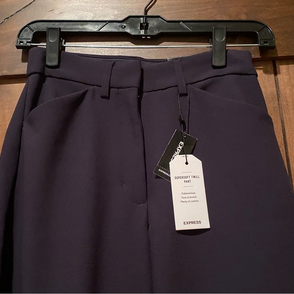 Express Ladies Navy Curvy Skinny High Rise Pants NEW SIZE 0L - Picture 2 of 5